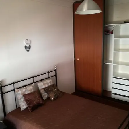 Almirante Reis Apartmán *